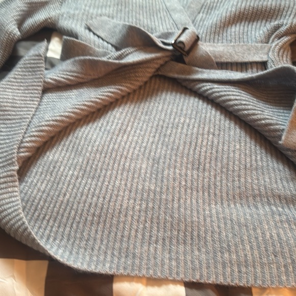 Cozy sweater - Picture 7 of 7